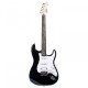 CHITARRA ELETTRICA SQUIER BULLET STRAT HSS CON TREMOLO BLACKB RW
