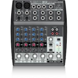 BEHRINGER XENYX 802